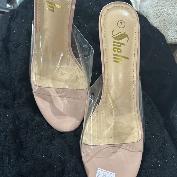 Vintage ladies heels - Picture 3 of 4